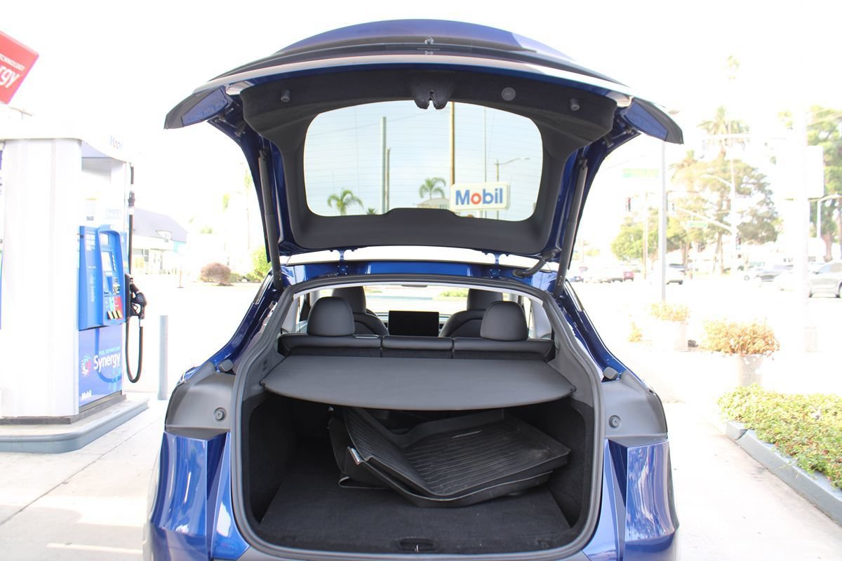 Used 2026 Tesla Model Y Long Range AWD/4WD image 34