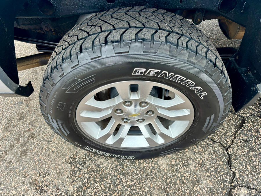 Used 2015 Chevrolet Silverado 1500 LT w/ All Star Edition image 34