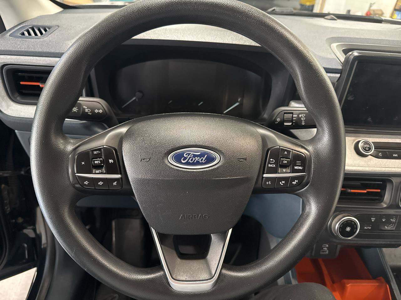 Used 2022 Ford Maverick XLT FWD image 11