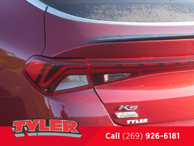 Used 2021 Kia K5 GT-Line AWD/4WD image 12