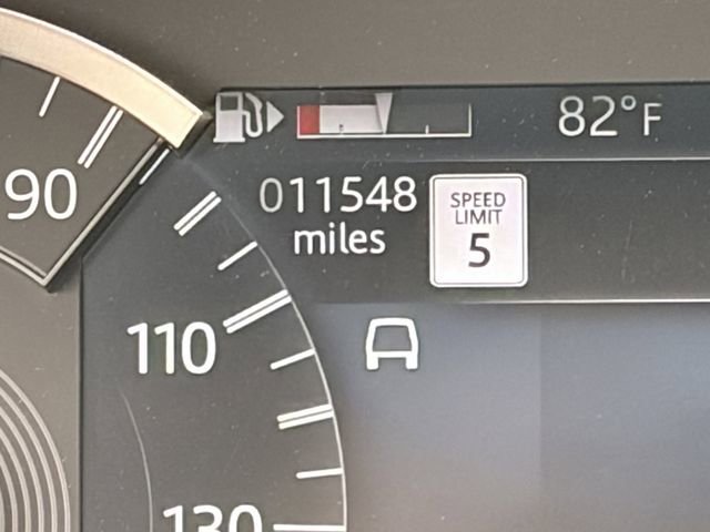 Used 2023 Land Rover Discovery Sport S image 12