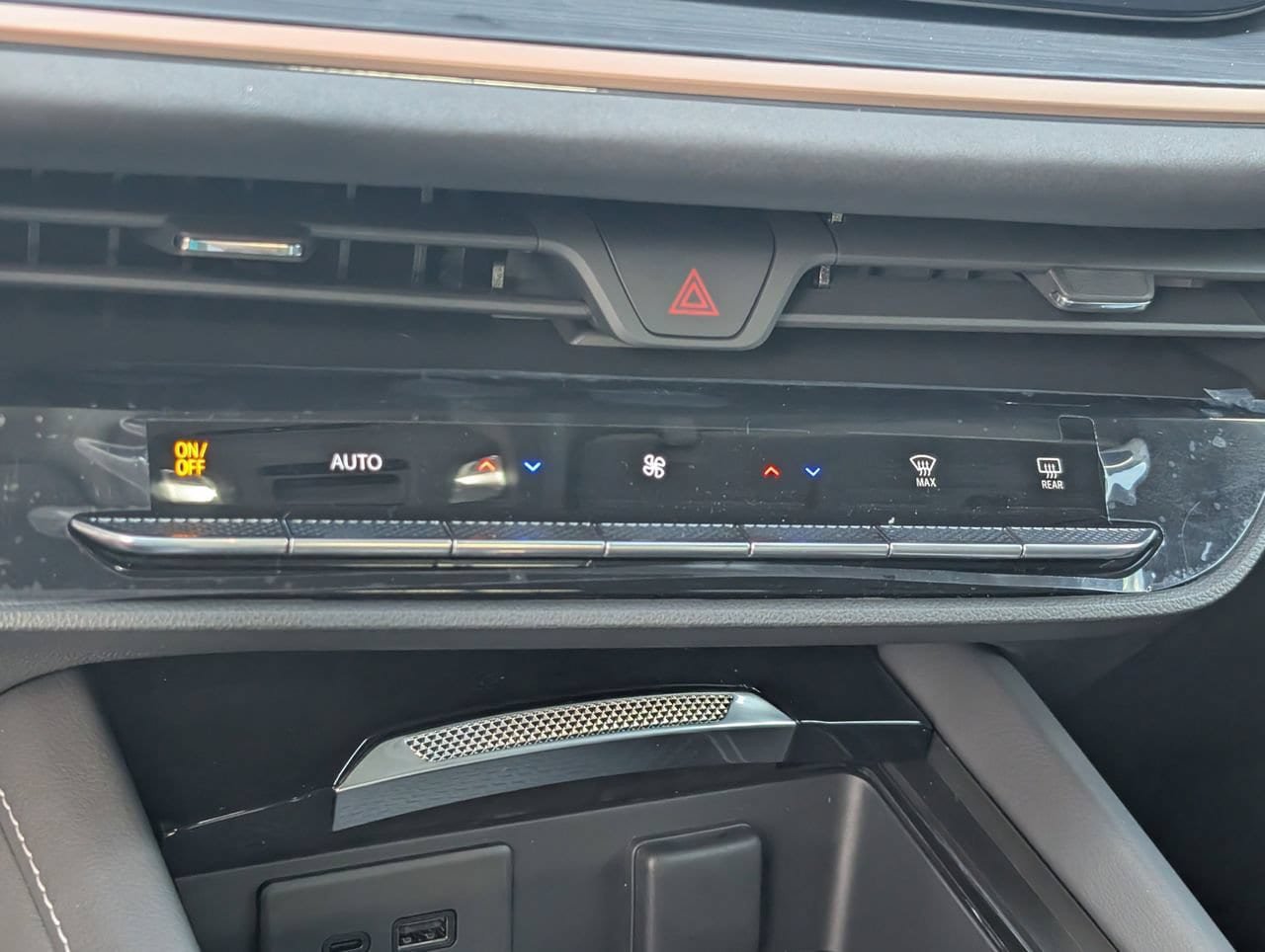 New 2026 Buick Envision Sport Touring AWD/4WD image 15
