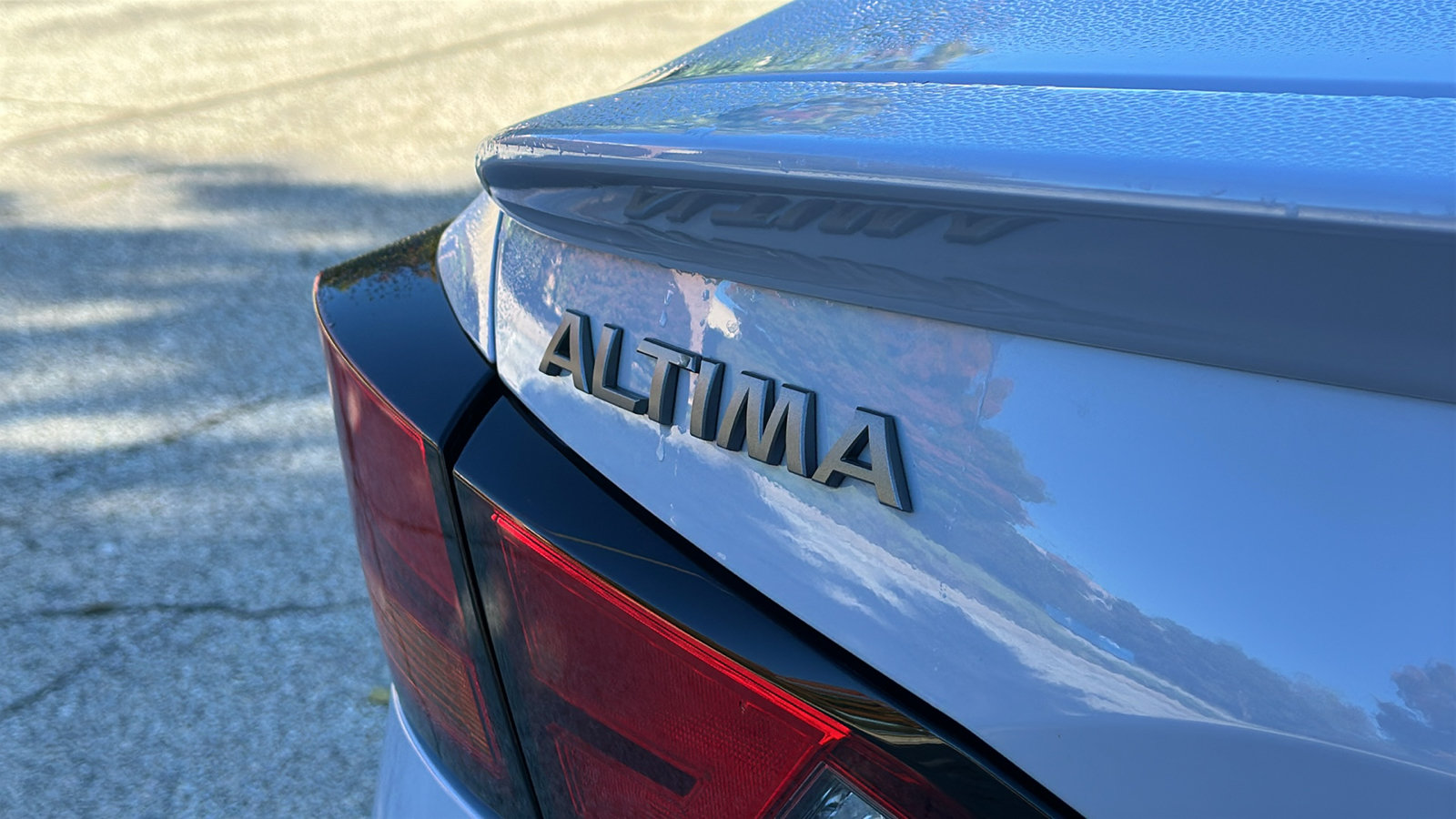 Certified 2023 Nissan Altima 2.5 SR w/ SR Premium Package AWD/4WD image 9