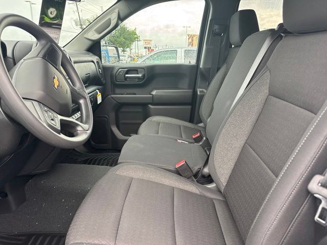 New 2026 Chevrolet Silverado 1500 Custom AWD/4WD image 17