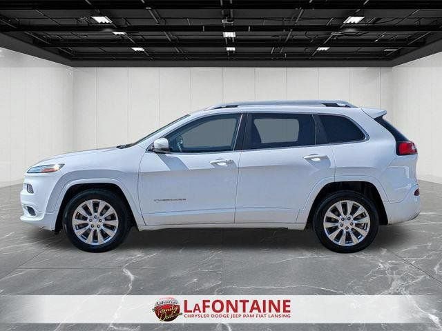 Used 2018 Jeep Cherokee Overland AWD/4WD image 2