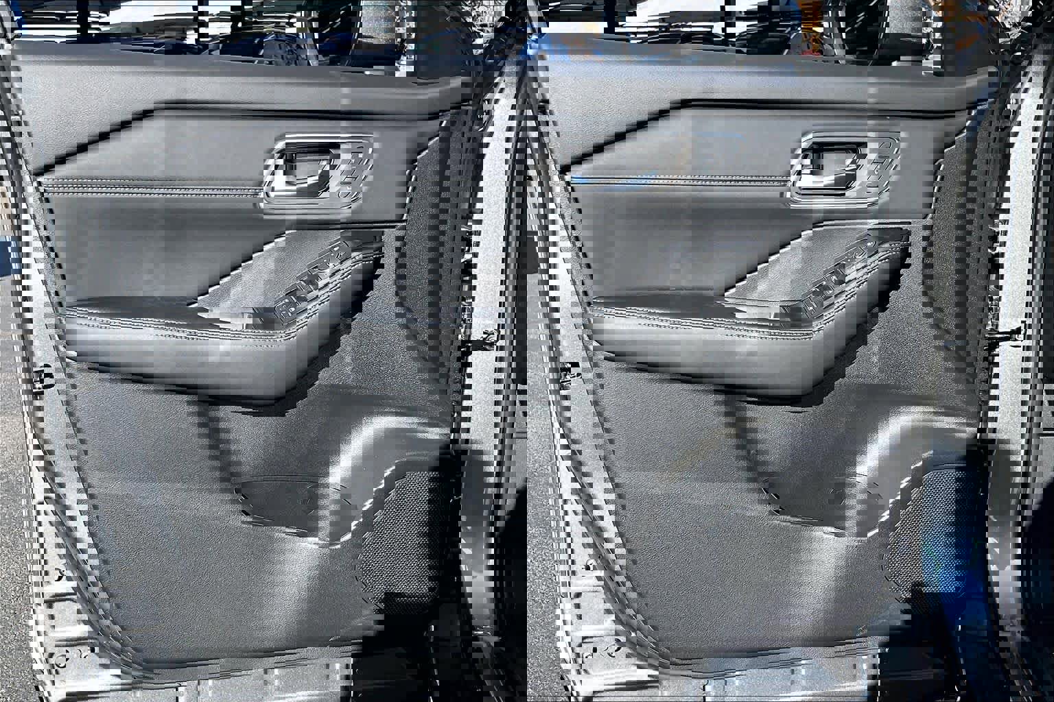 New 2026 Nissan Rogue Platinum w/ Platinum Premium Package image 10