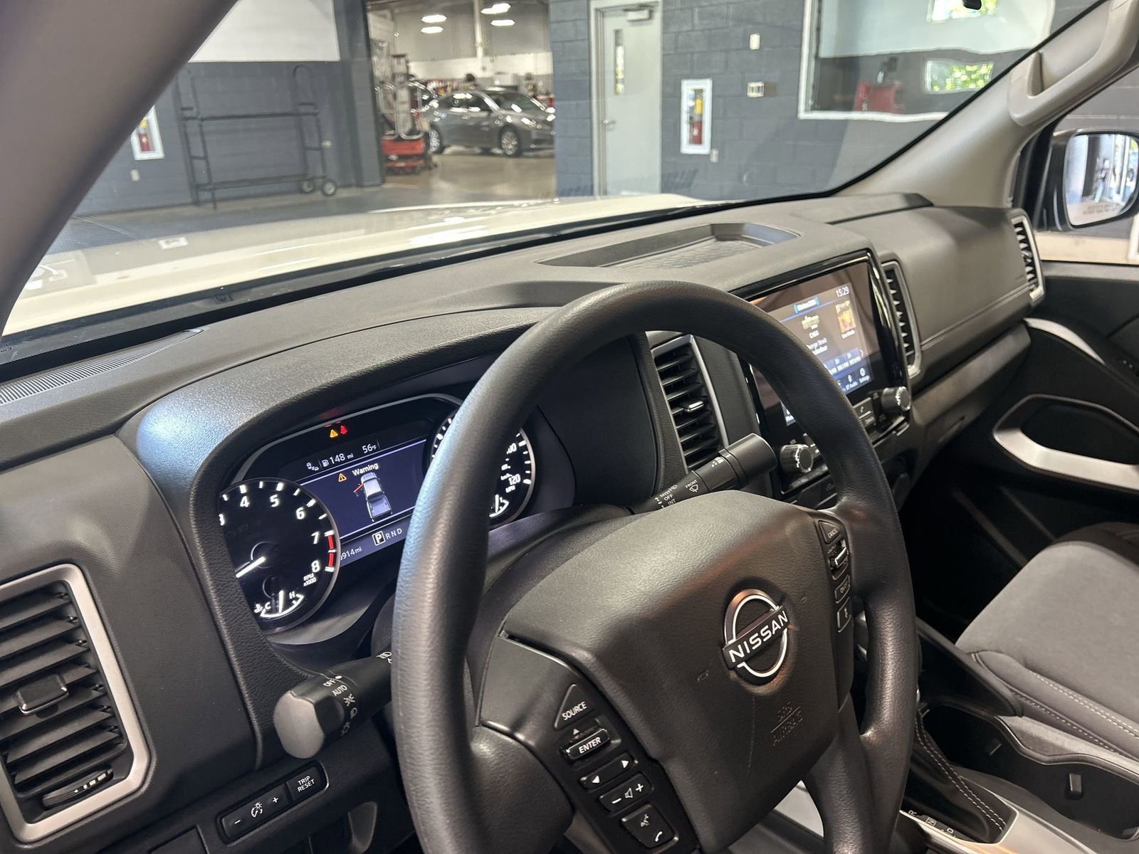 Used 2024 Nissan Frontier SV w/ Technology Package AWD/4WD image 27