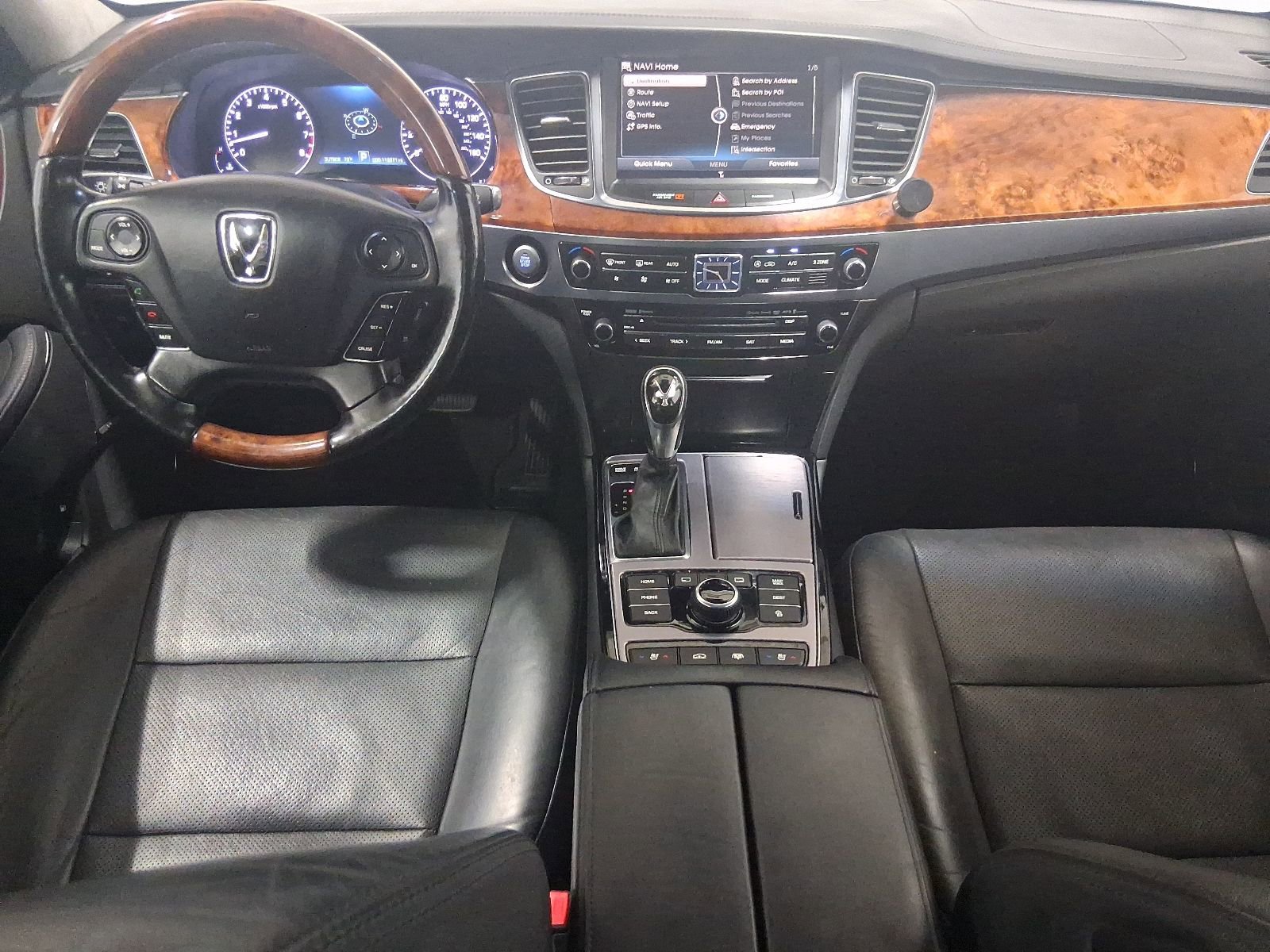 Used 2014 Hyundai Equus Signature RWD image 20