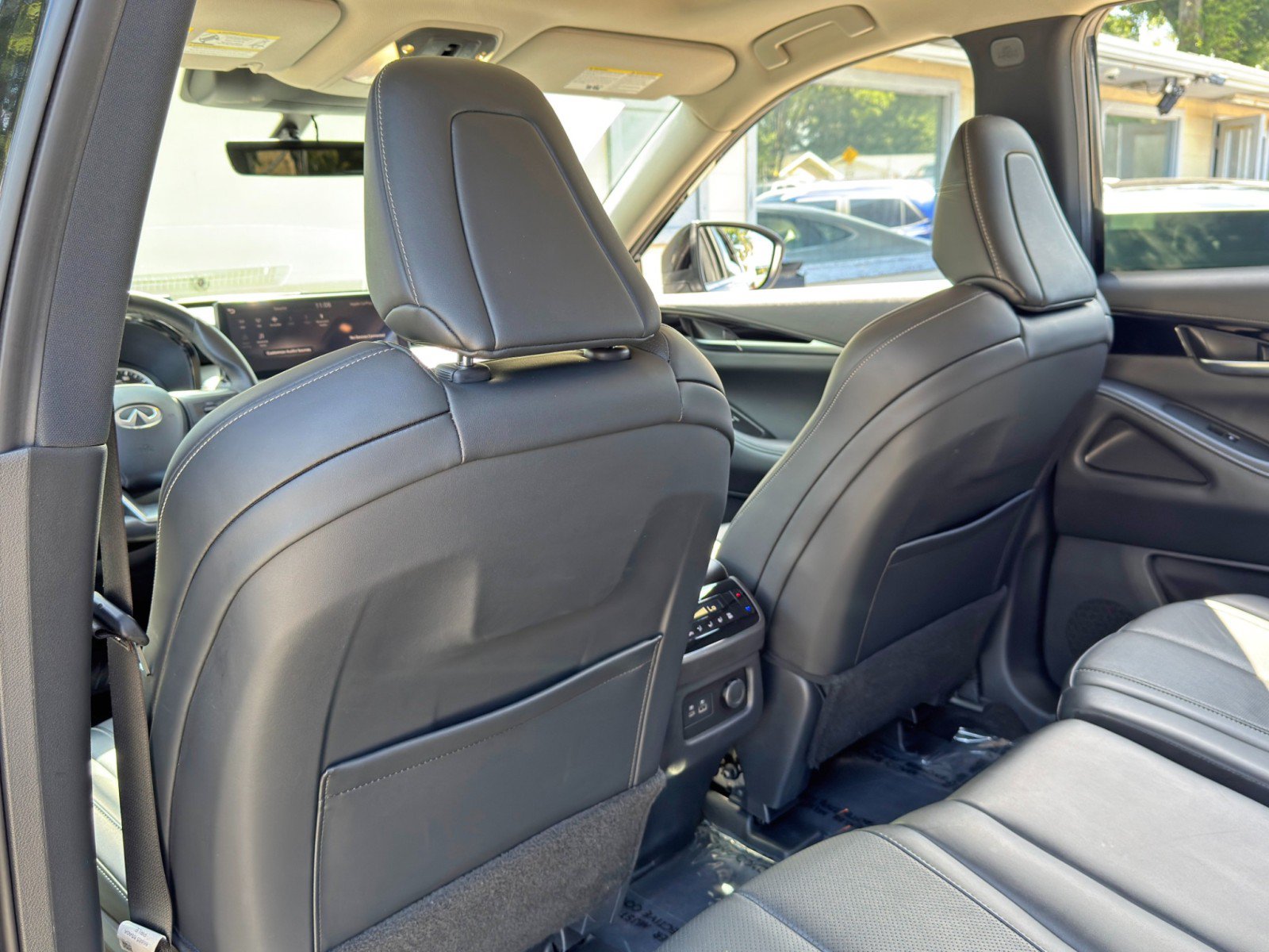 Used 2023 INFINITI QX60 Pure FWD image 33