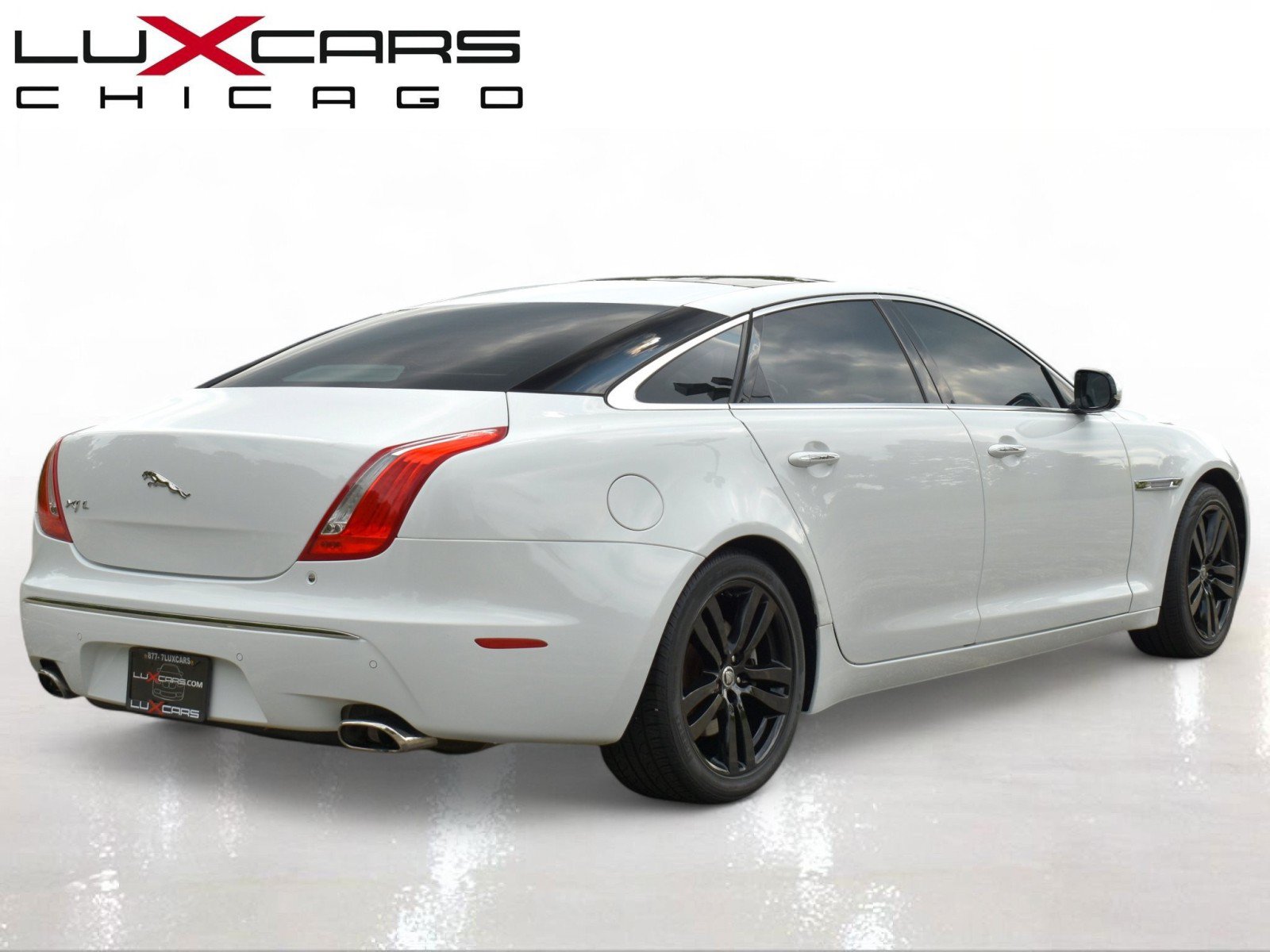 Used 2011 Jaguar XJ L RWD image 11