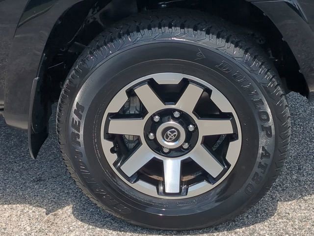 Certified 2023 Toyota 4Runner TRD Off-Road Premium w/ Moonroof Package AWD/4WD image 11