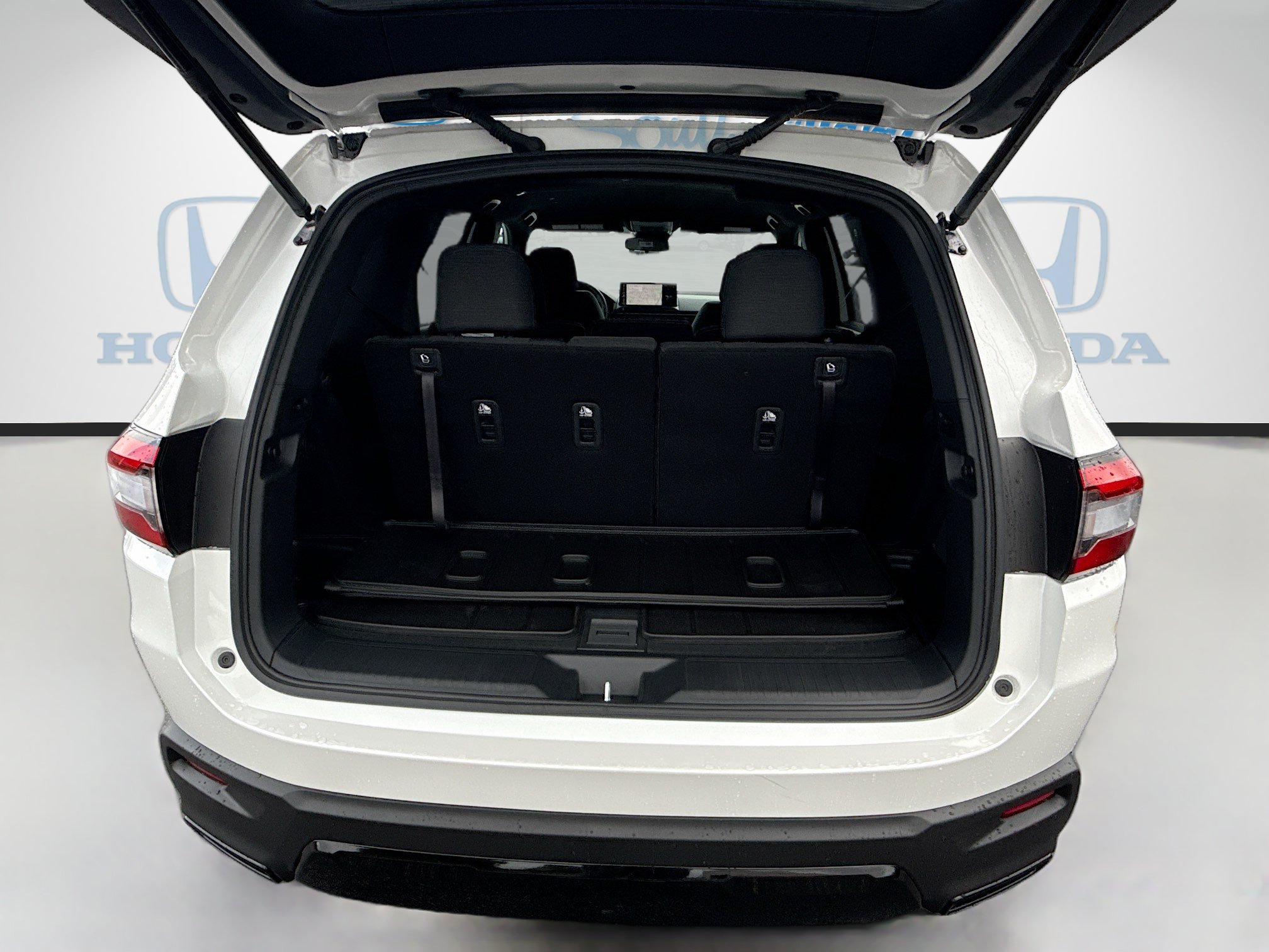 New 2026 Honda Pilot Sport image 22