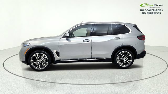 Used 2025 BMW X5 sDrive40i w/ Parking Assistance Package RWD image 5