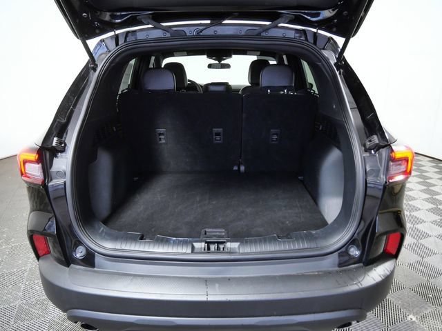 Certified 2025 Ford Escape ST-Line AWD/4WD image 9