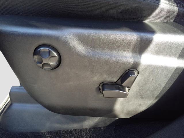 Used 2021 Jeep Grand Cherokee Laredo X image 13