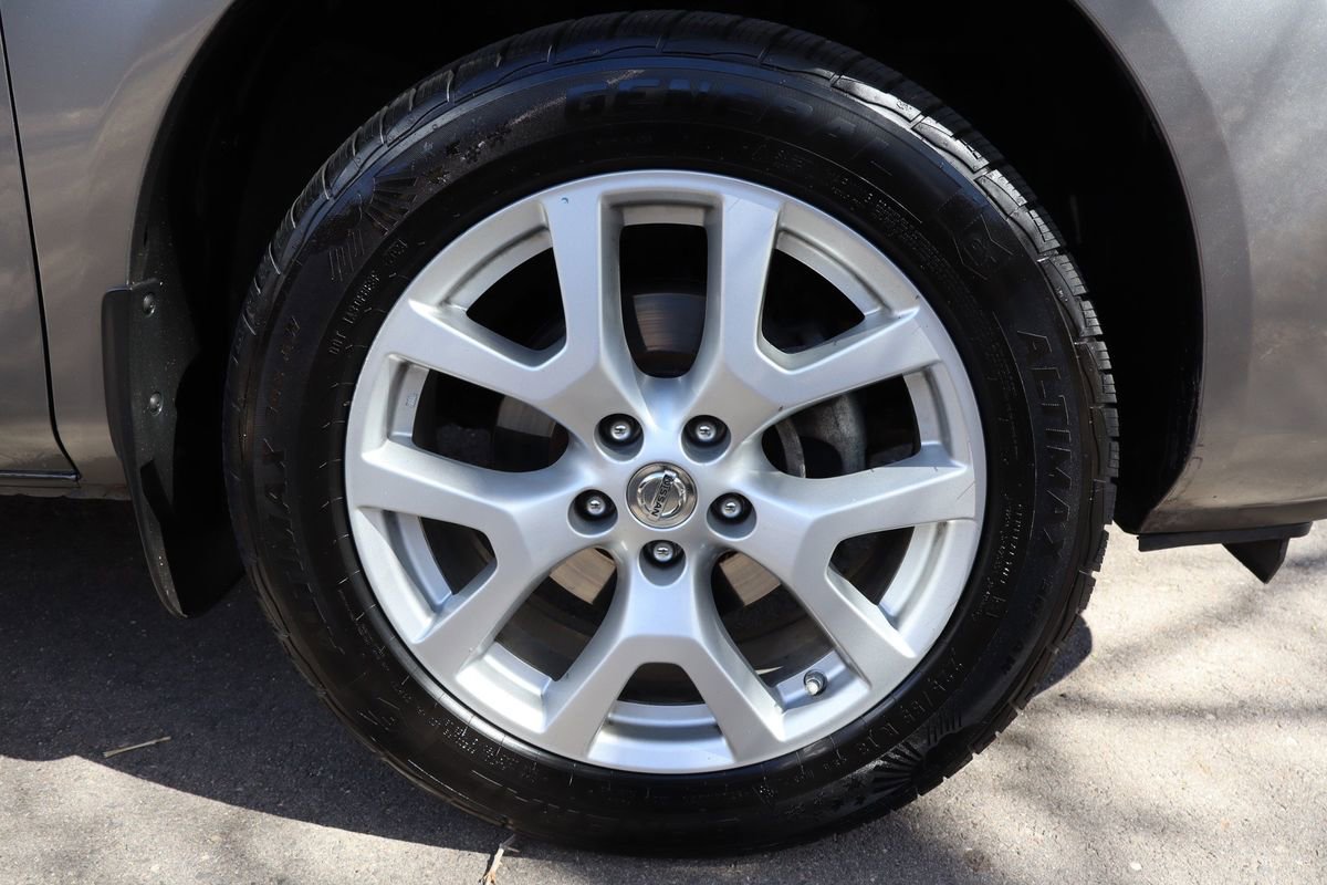 Used 2013 Nissan Rogue SL image 45