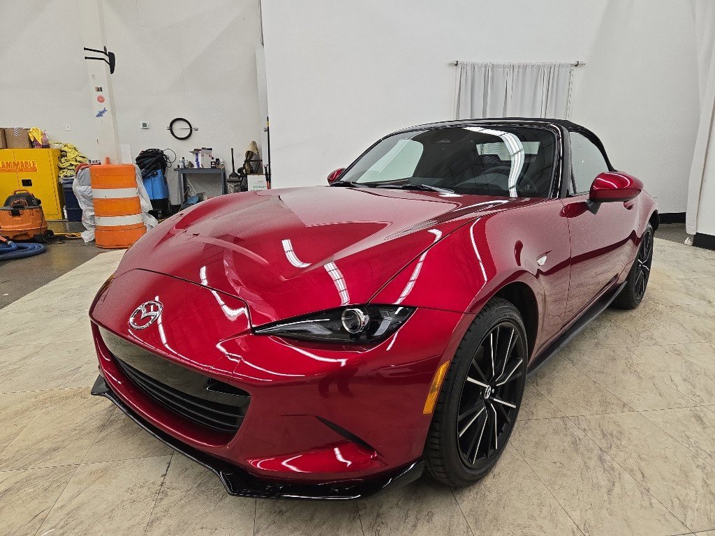 Used 2024 MAZDA MX-5 Miata Grand Touring w/ Appearance Package image 3