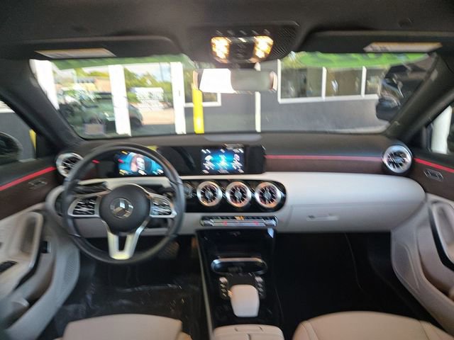 Used 2022 Mercedes-Benz A 220 image 25