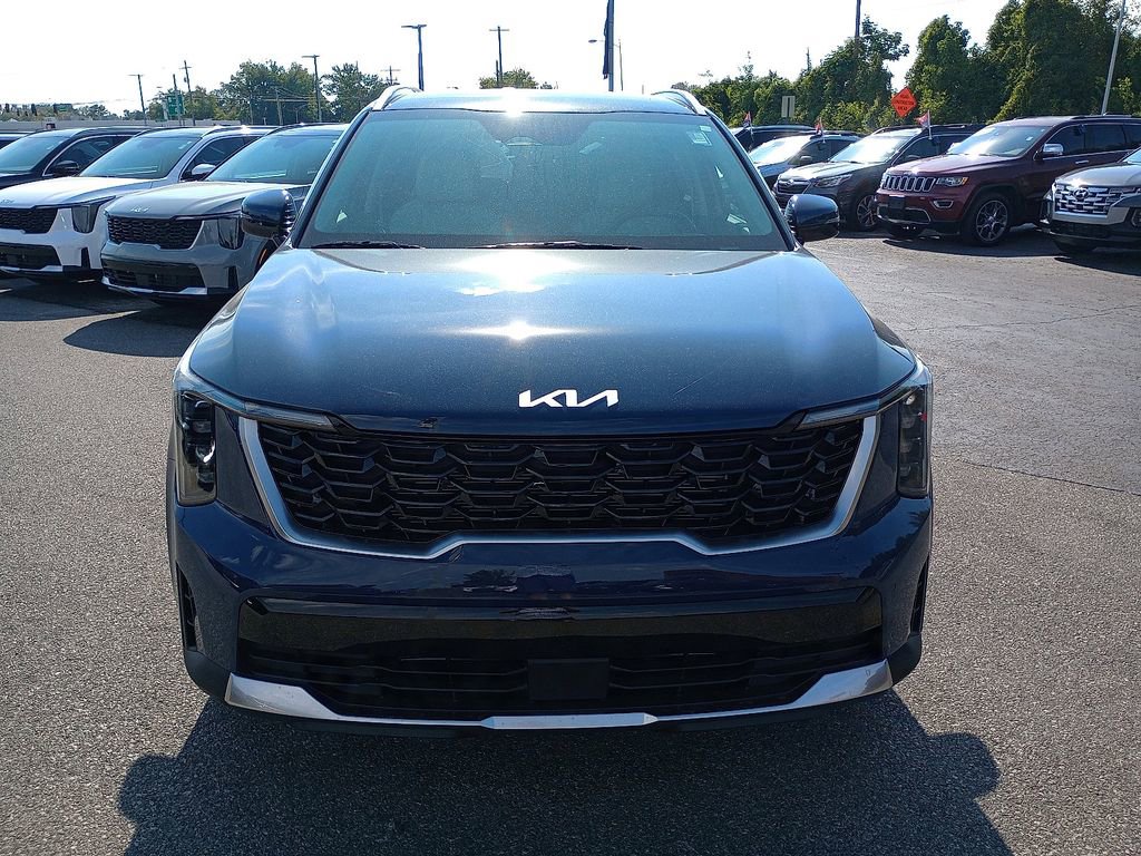 New 2026 Kia Sorento S image 3