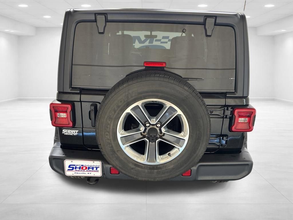 Used 2023 Jeep Wrangler Unlimited Sahara w/ LED Lighting Group AWD/4WD image 6