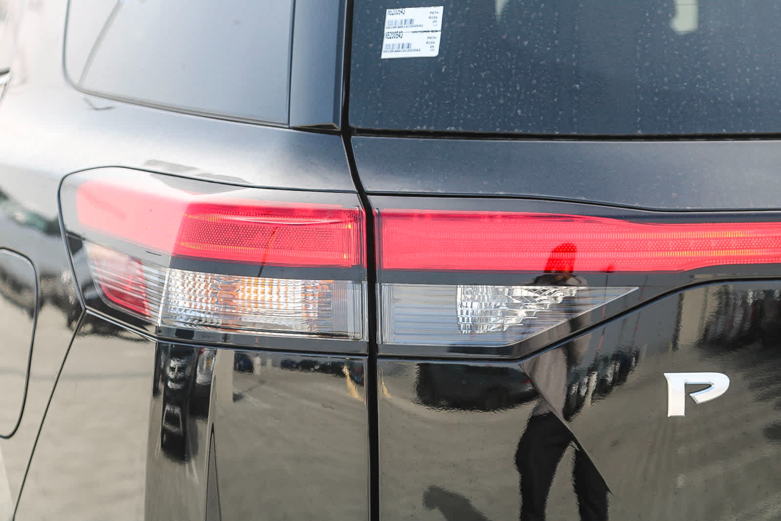 New 2025 Nissan Pathfinder SV FWD image 9