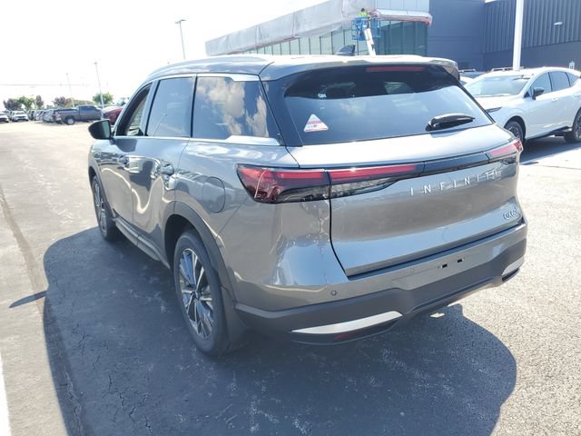 New 2027 INFINITI QX60 Luxe w/ Family Package AWD/4WD image 5