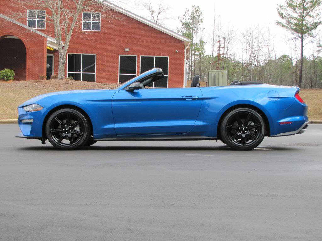 Used 2020 Ford Mustang Convertible w/ Equipment Group 101A RWD image 7