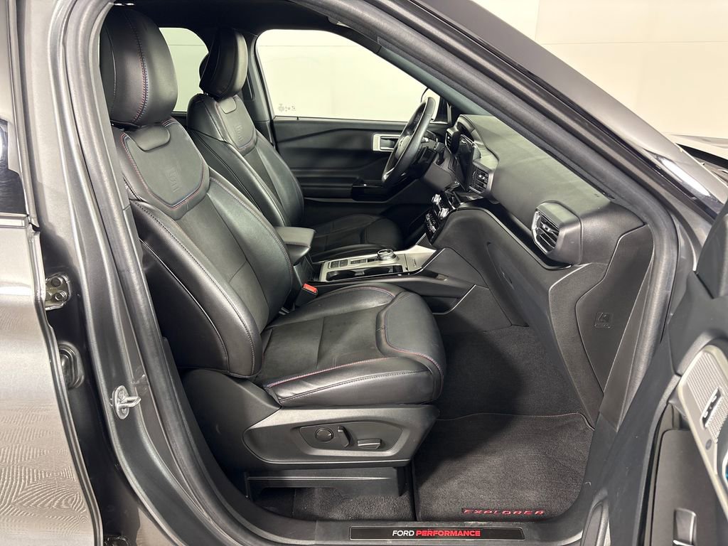Certified 2023 Ford Explorer ST w/ Equipment Group 401A image 8