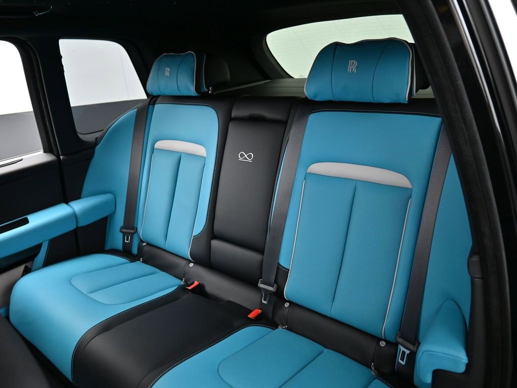 Certified 2024 Rolls-Royce Cullinan Black Badge w/ Driver's Package image 26