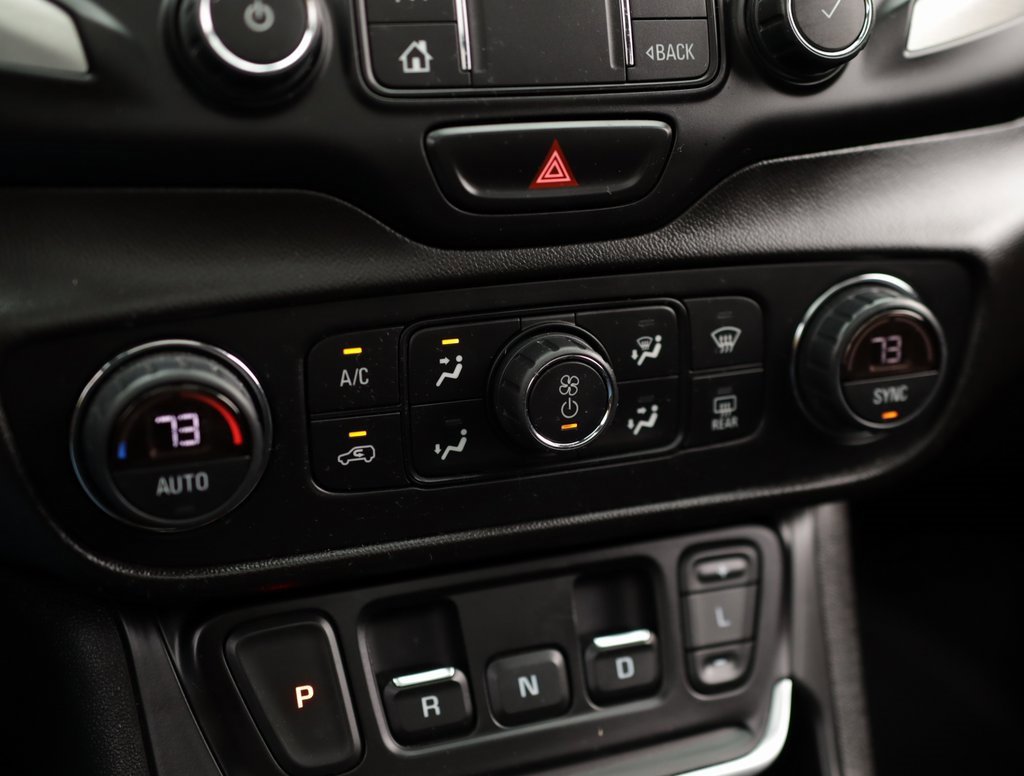 Used 2021 GMC Terrain SLT w/ Infotainment Package II image 16