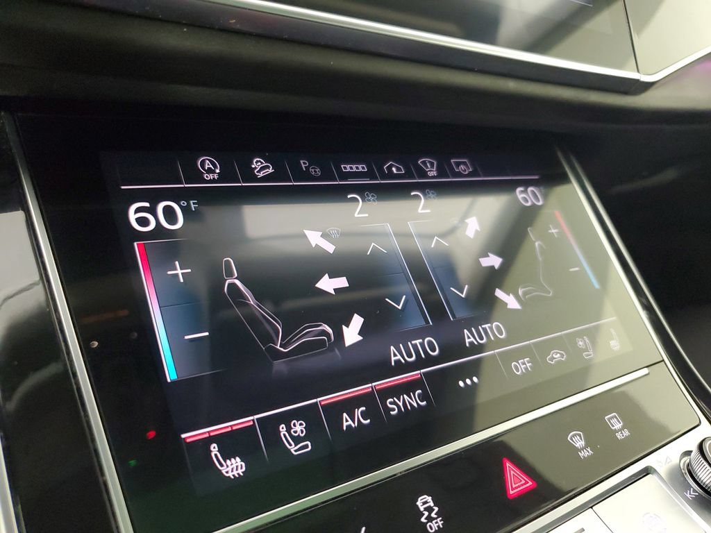 Used 2023 Audi Q8 Prestige AWD/4WD image 31