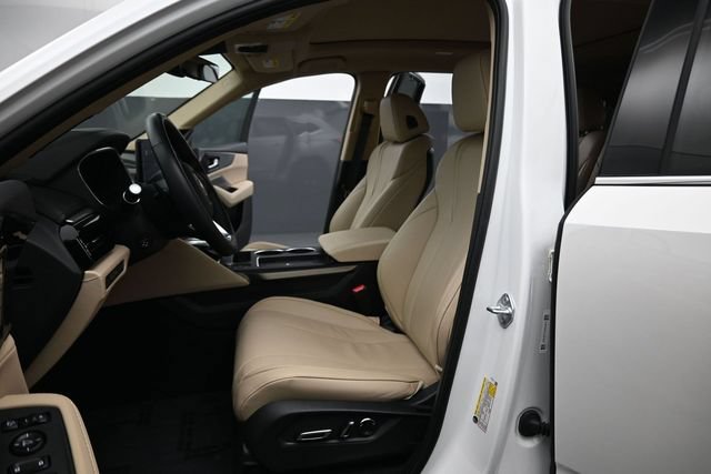 Used 2026 Acura MDX w/ Technology Package FWD image 14
