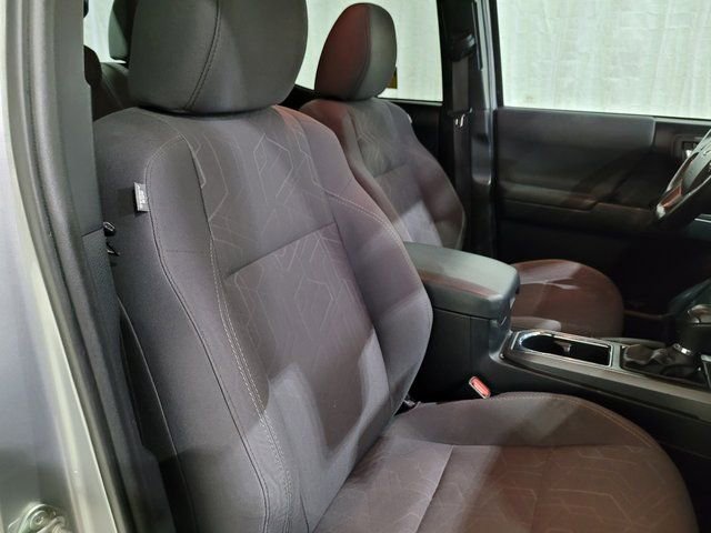 Used 2018 Toyota Tacoma TRD Sport image 58