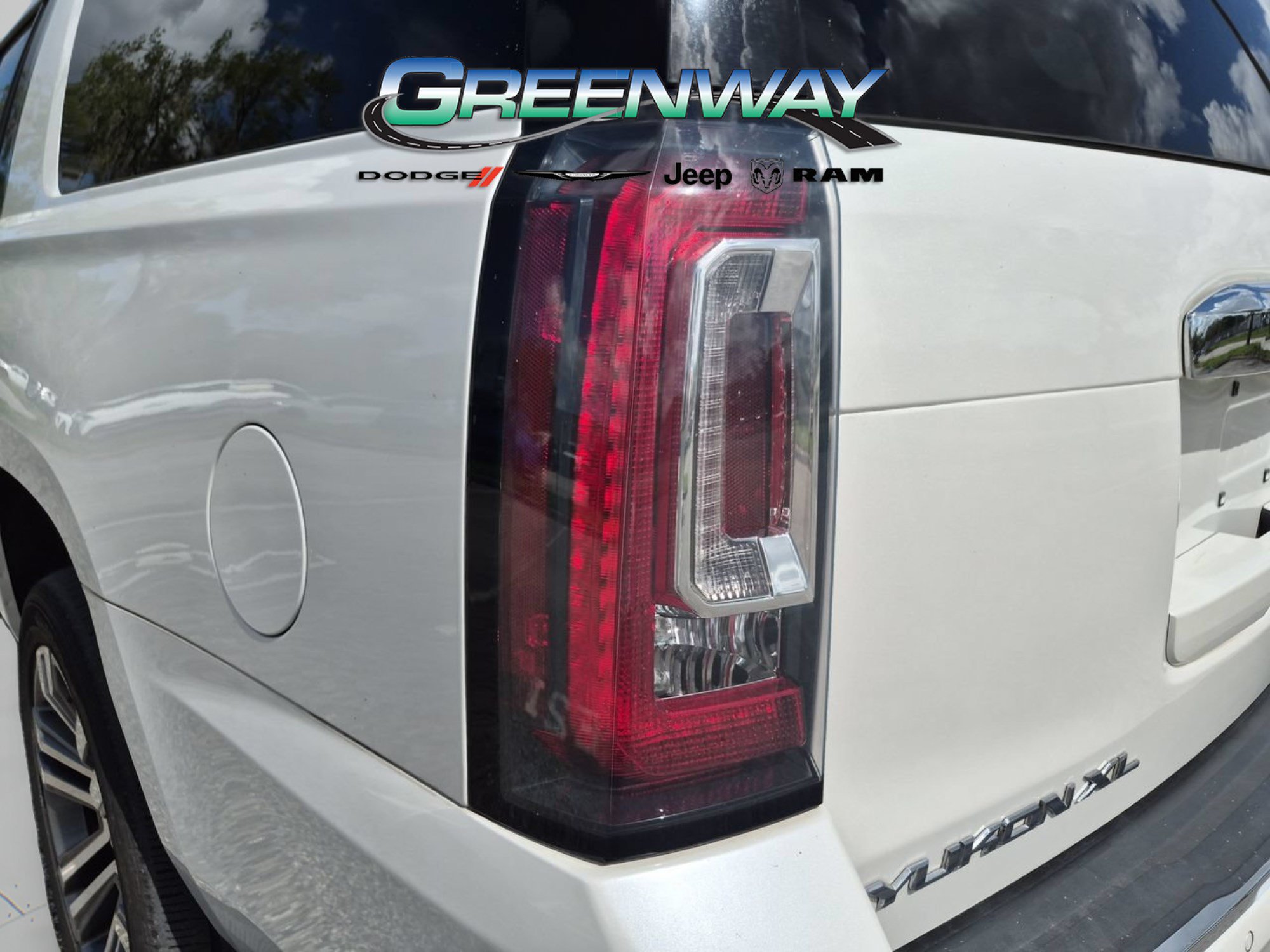 Used 2019 GMC Yukon XL Denali w/ Denali Ultimate Package RWD image 32