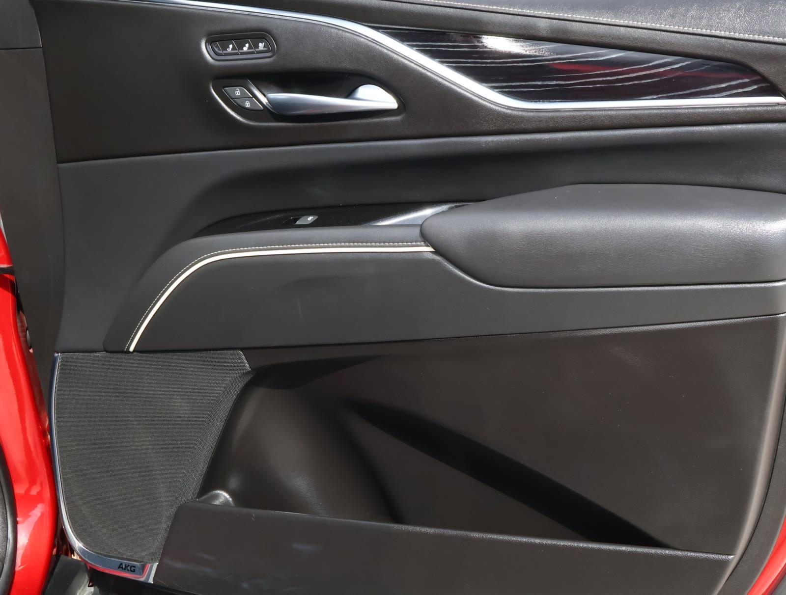 Certified 2022 Cadillac Escalade ESV Sport w/ Touring Package image 21