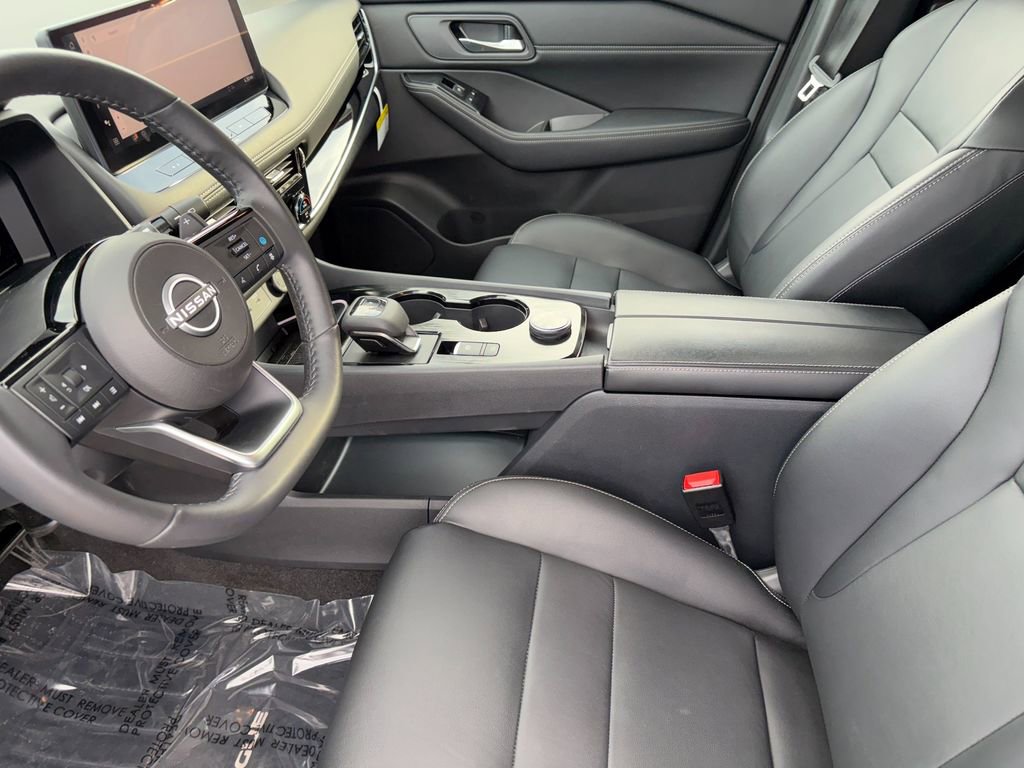 Used 2024 Nissan Rogue SL image 9