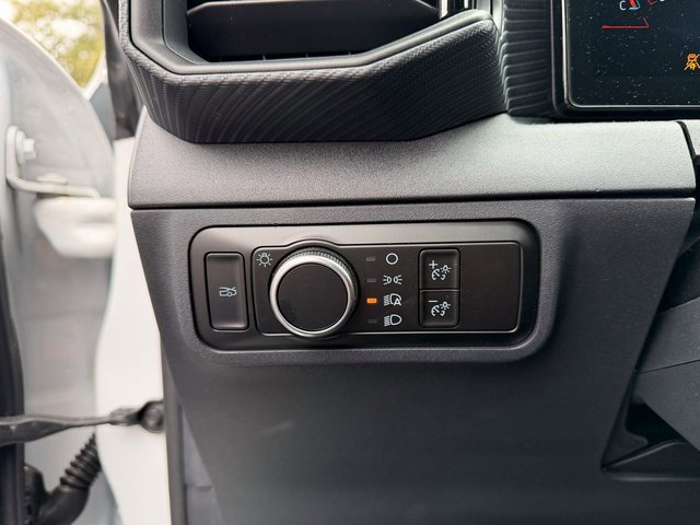 Used 2024 Ford Mustang EcoBoost image 7