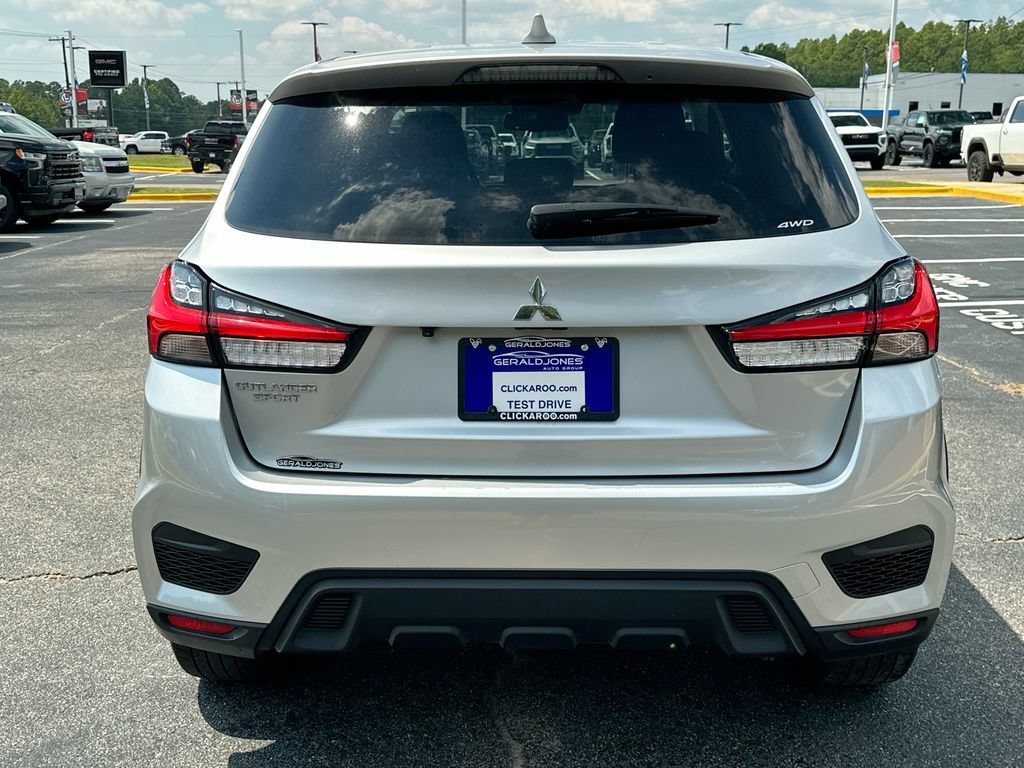 Used 2024 Mitsubishi Outlander Sport ES AWD/4WD image 14