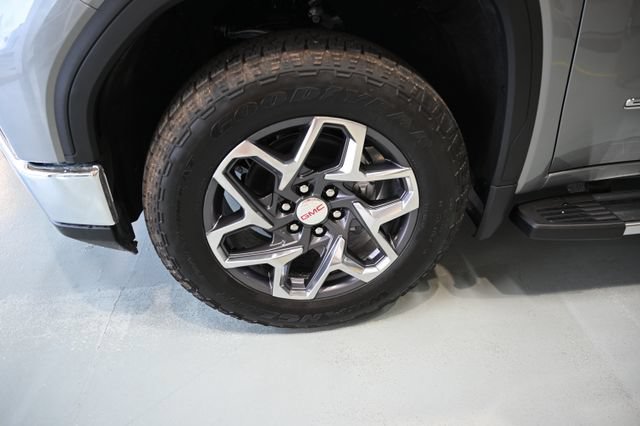 New 2026 GMC Sierra 1500 SLT w/ SLT Premium Plus Package AWD/4WD image 33