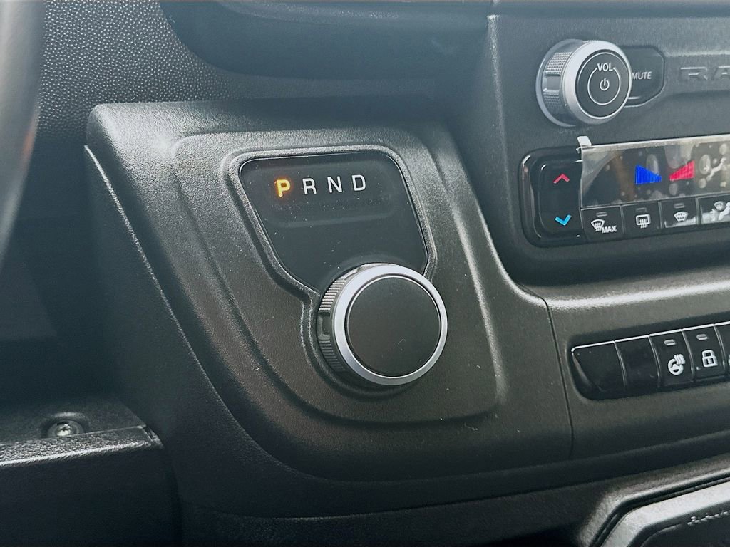 Used 2024 RAM ProMaster 3500 w/ Delivery Van Package image 16