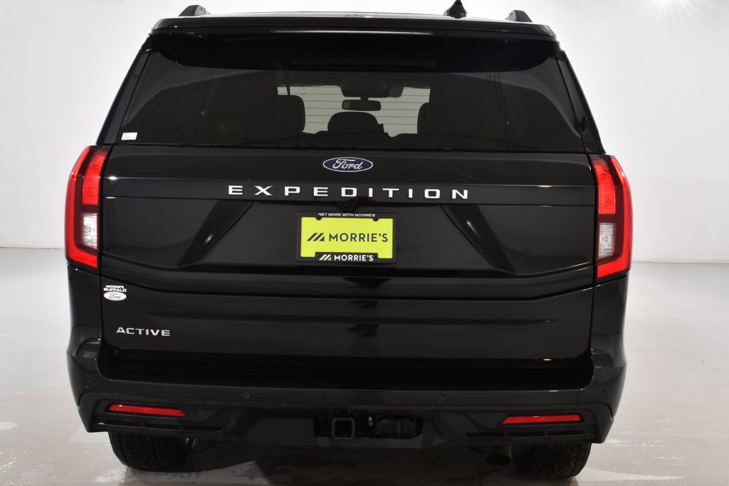 Used 2025 Ford Expedition Active AWD/4WD image 13