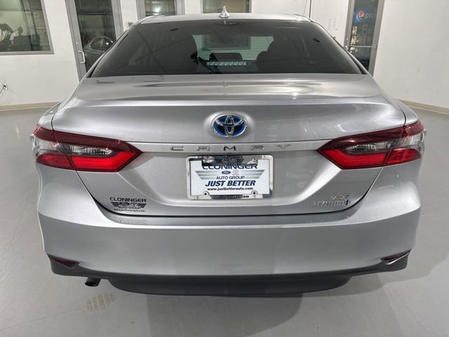 Used 2022 Toyota Camry LE image 8