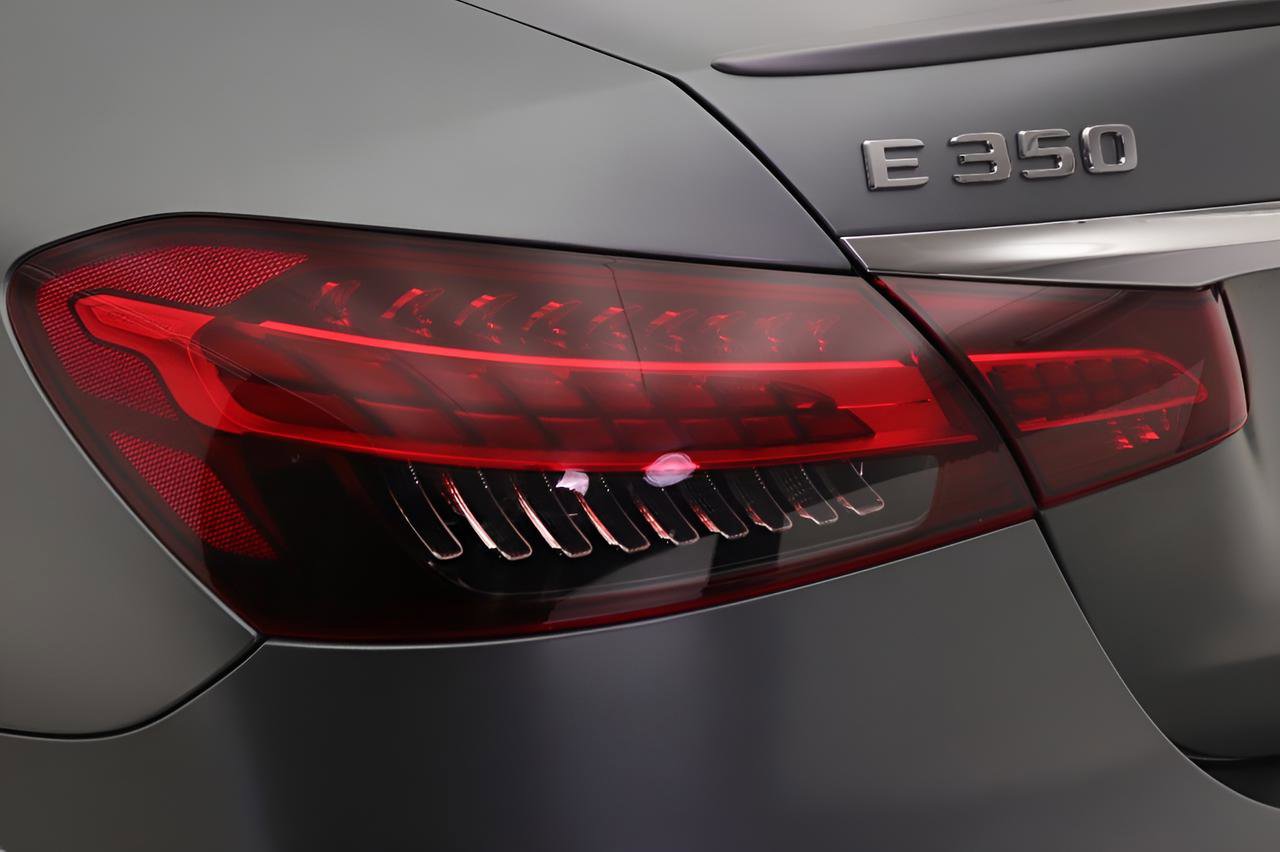 Certified 2022 Mercedes-Benz E 350 Sedan image 18