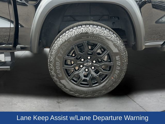 Used 2023 Chevrolet Colorado Trail Boss AWD/4WD image 30