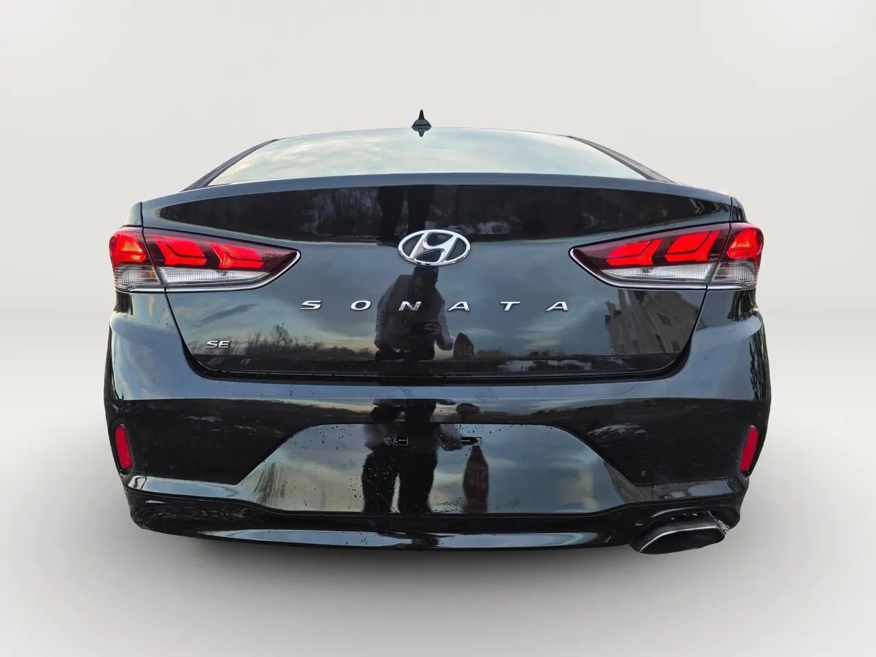 Used 2019 Hyundai Sonata SE w/ Cargo Package FWD image 5
