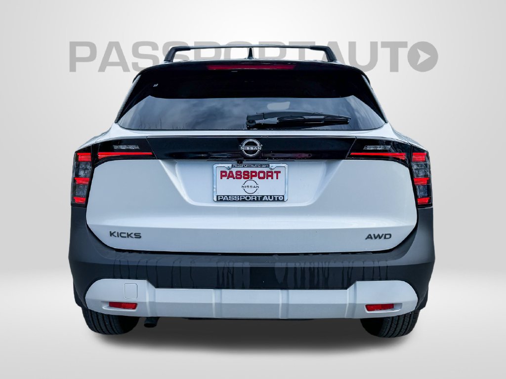 New 2027 Nissan Kicks SV AWD/4WD image 6