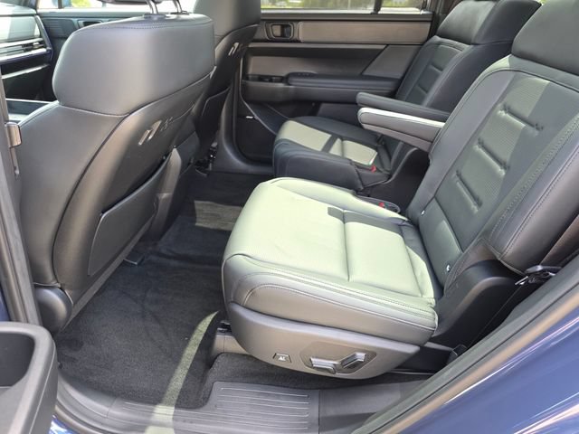 Used 2025 Hyundai Santa Fe Calligraphy FWD image 20