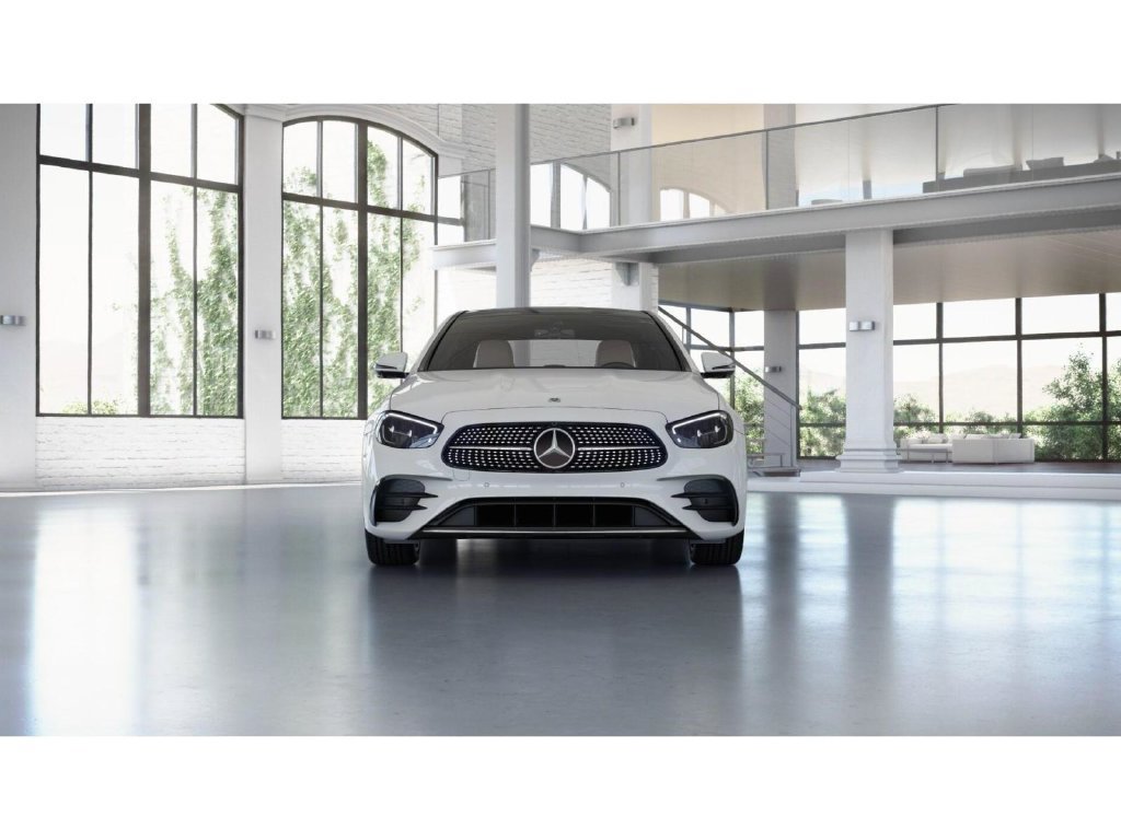 Used 2023 Mercedes-Benz E 350 4MATIC Sedan image 8