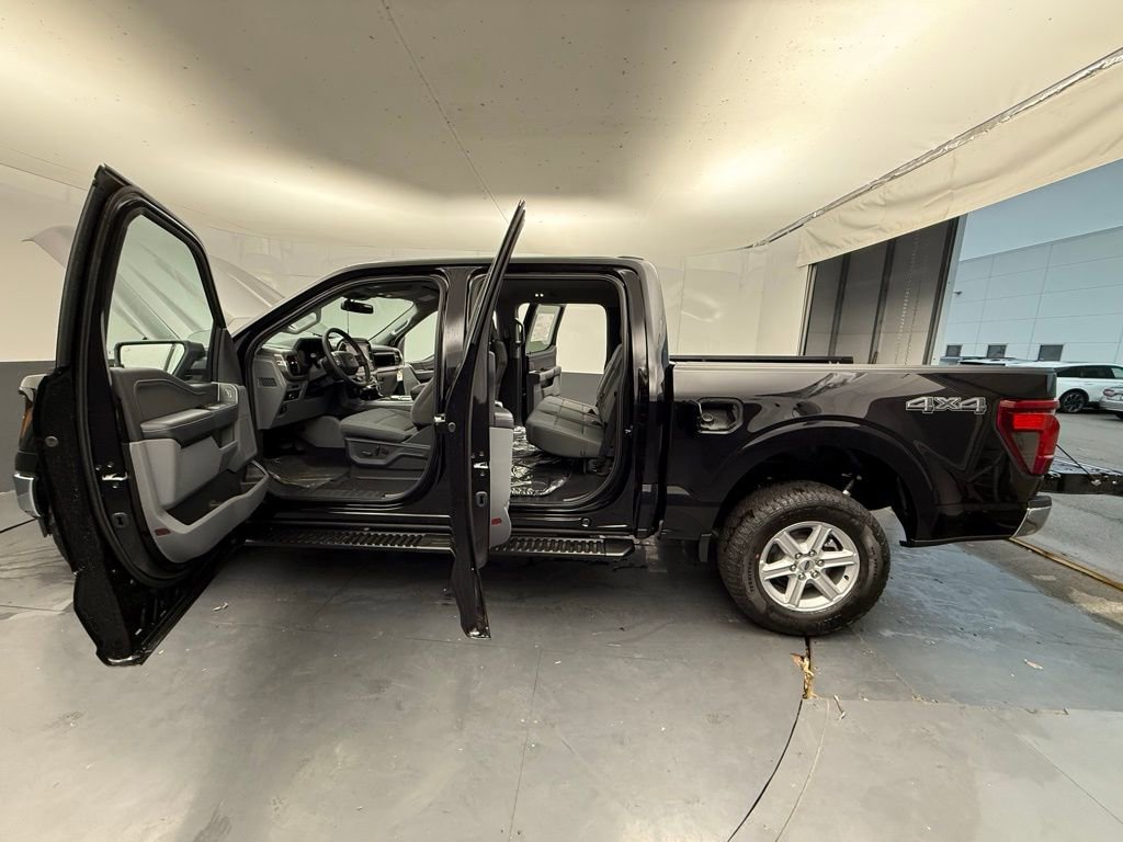 New 2026 Ford F150 XLT w/ Equipment Group 302A MID image 18