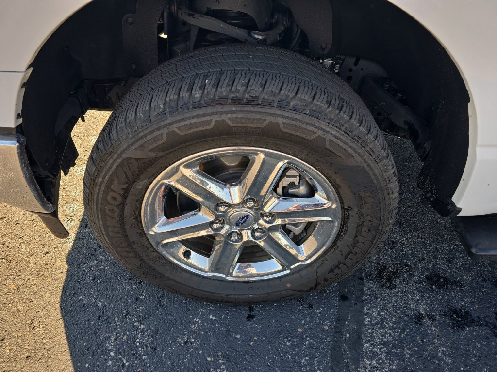 Used 2025 Ford F150 XL w/ Equipment Group 103A High AWD/4WD image 11